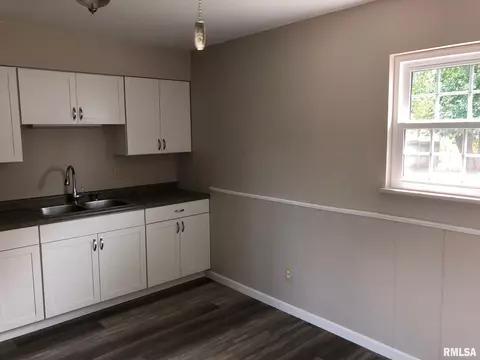 2800 Selkirk Rd, Springfield, IL 62702 photo 6