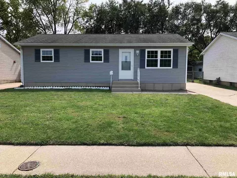 2800 Selkirk Rd, Springfield, IL 62702 photo 2