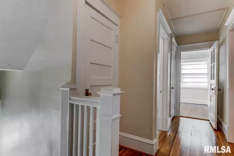 821 S State St, Springfield, IL 62704 photo 16