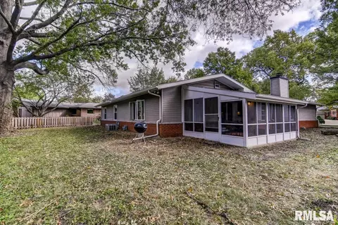 79 Oakmont Dr, Springfield, IL 62704 photo 21