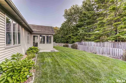 2300 Dubsdread Dr, Springfield, IL 62711 photo 35