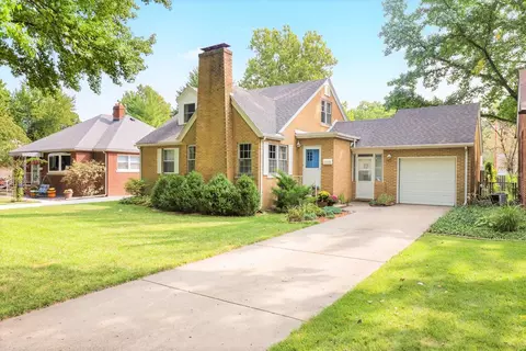 2404 S State St, Springfield, IL 62704 photo 1