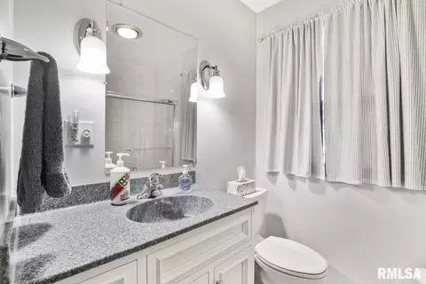 2404 S State St, Springfield, IL 62704 photo 14