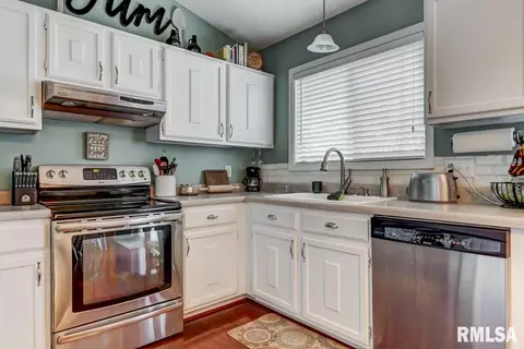 130 Glasgow Dr, Springfield, IL 62702 photo 20