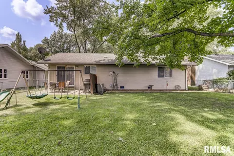 130 Glasgow Dr, Springfield, IL 62702 photo 7