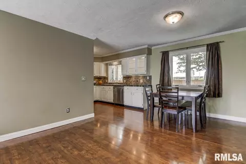 79 Roundtable Rd, Springfield, IL 62704 photo 10
