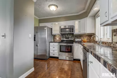 79 Roundtable Rd, Springfield, IL 62704 photo 14