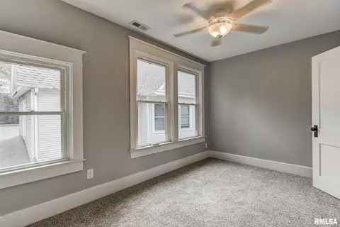 1819 N 8th St, Springfield, IL 62702 photo 19