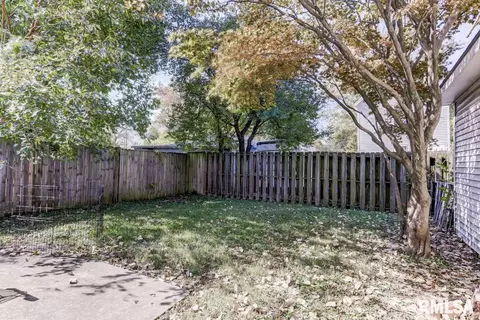 1007 S College St, Springfield, IL 62704 photo 10