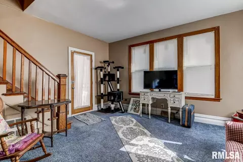 1007 S College St, Springfield, IL 62704 photo 17