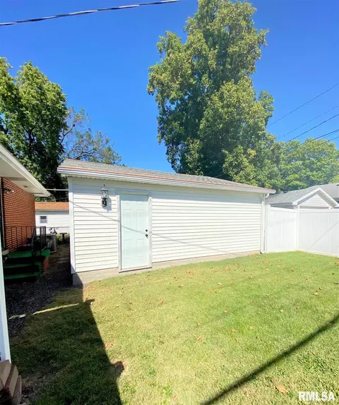 1900 Marland St, Springfield, IL 62702 photo 34