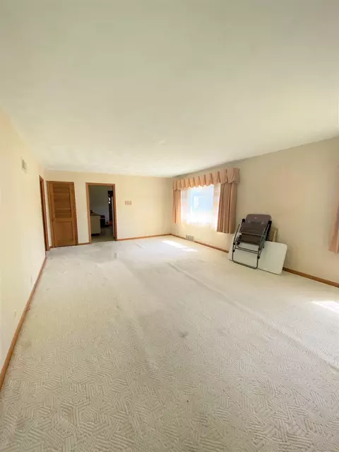 1900 Marland St, Springfield, IL 62702 photo 5