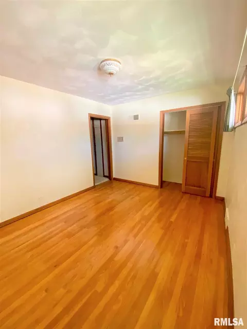 1900 Marland St, Springfield, IL 62702 photo 16