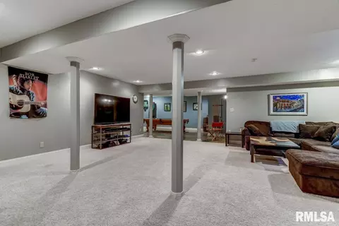 2401 Harrier Rd, Springfield, IL 62711 photo 35