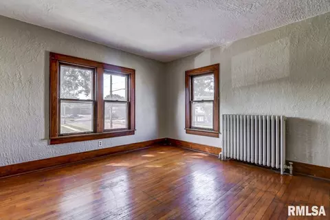 800 S College St, Springfield, IL 62704 photo 10