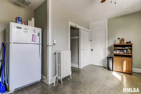 800 S College St, Springfield, IL 62704 photo 28