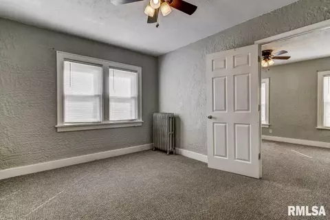 800 S College St, Springfield, IL 62704 photo 15