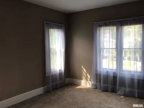 2036 S 5th St, Springfield, IL 62703 photo 19