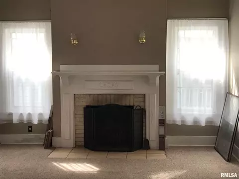 2036 S 5th St, Springfield, IL 62703 photo 7