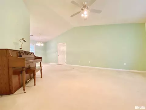 108 Walnut Vly, Springfield, IL 62707 photo 9