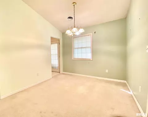 108 Walnut Vly, Springfield, IL 62707 photo 12
