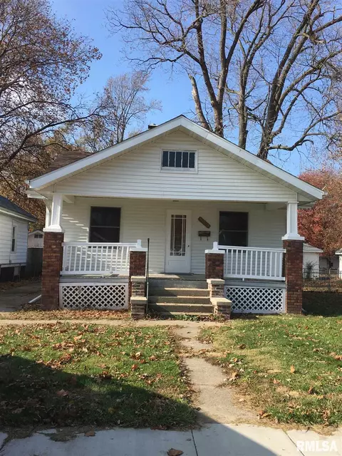 1031 N Franklin Ave, Springfield, IL 62702 photo 2