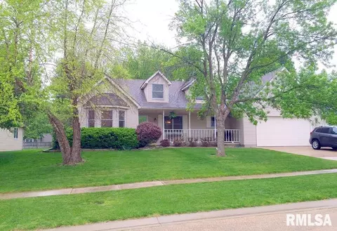 1409 James St, Springfield, IL 62703 photo 1