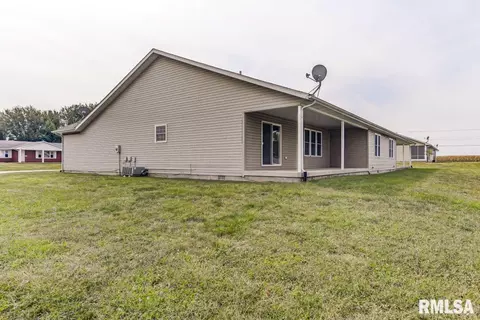 2623 Varsity Ct, Springfield, IL 62712 photo 4