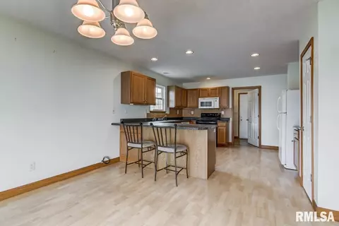 2623 Varsity Ct, Springfield, IL 62712 photo 8