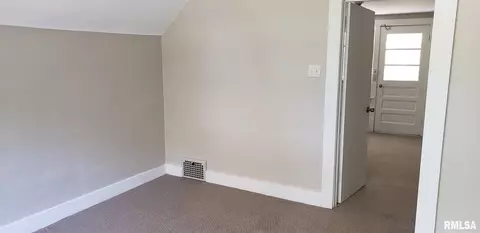 1004 N 3rd St, Springfield, IL 62702 photo 11