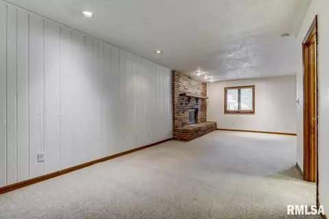 2204 Croydon Dr, Springfield, IL 62703 photo 30