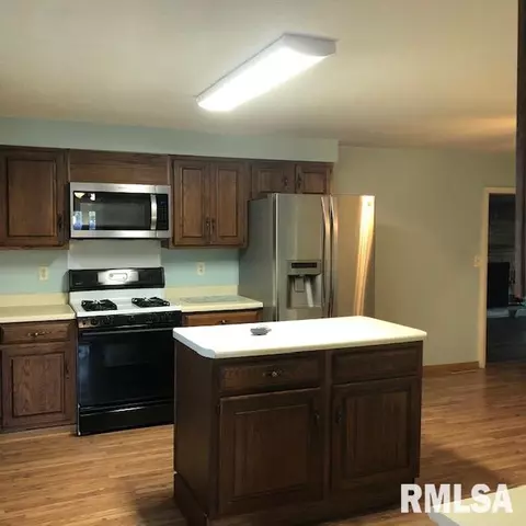 1316 N Macarthur Blvd, Springfield, IL 62702 photo 6