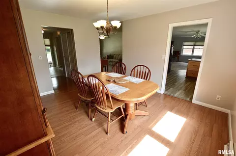3136 Elmhurst Dr, Springfield, IL 62704 photo 10