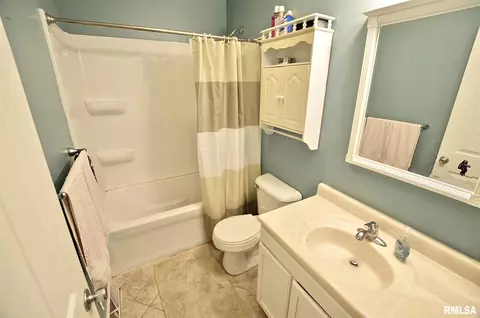 3136 Elmhurst Dr, Springfield, IL 62704 photo 26