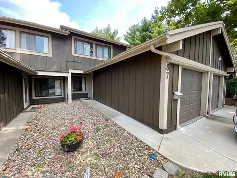 87 Trailridge Ln, Springfield, IL 62704 photo 1