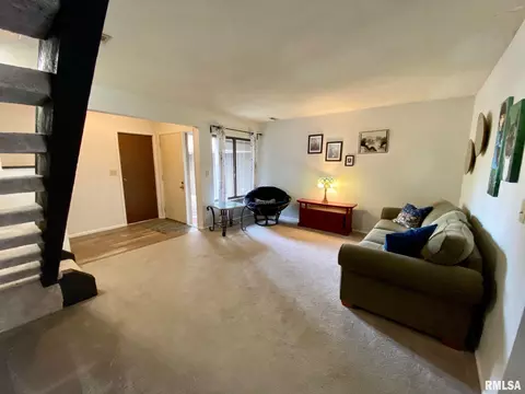 87 Trailridge Ln, Springfield, IL 62704 photo 3