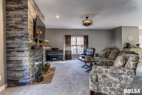 4104 Lavender Ln, Springfield, IL 62711 photo 13