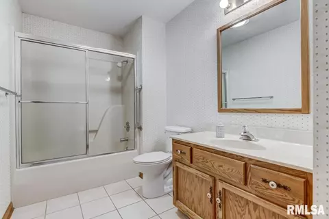 2908 Dartmoor Ct, Springfield, IL 62704 photo 23