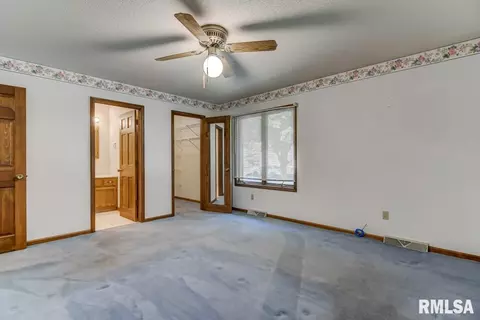 2908 Dartmoor Ct, Springfield, IL 62704 photo 16