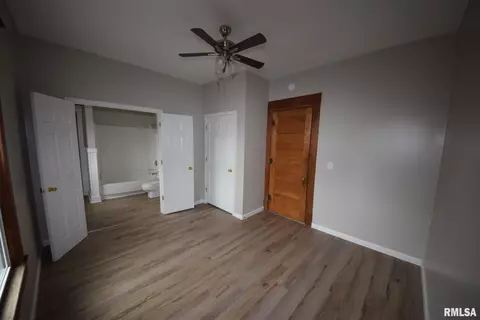 1429 S 2nd St, Springfield, IL 62704 photo 13