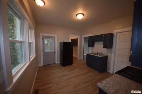 1429 S 2nd St, Springfield, IL 62704 photo 15