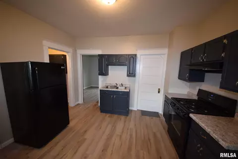 1429 S 2nd St, Springfield, IL 62704 photo 17