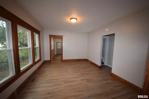 1429 S 2nd St, Springfield, IL 62704 photo 6