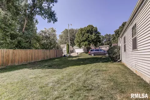 1616 Maureen Ct, Springfield, IL 62702 photo 25