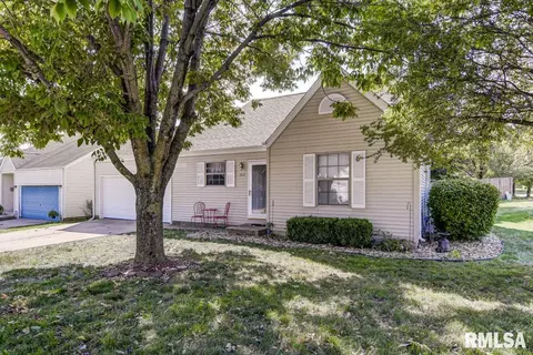 1616 Maureen Ct, Springfield, IL 62702 photo 1