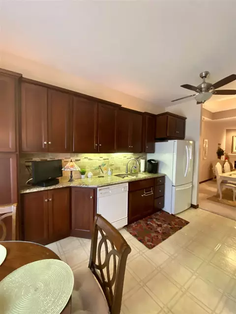 2006 Monteford Ct, Springfield, IL 62704 photo 7