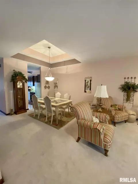 2006 Monteford Ct, Springfield, IL 62704 photo 5