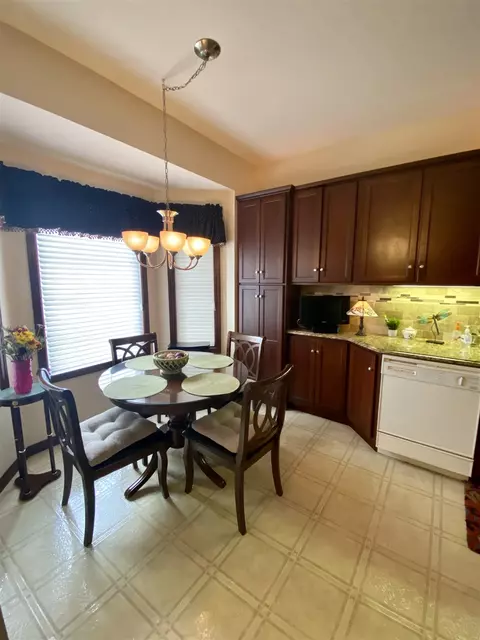 2006 Monteford Ct, Springfield, IL 62704 photo 9