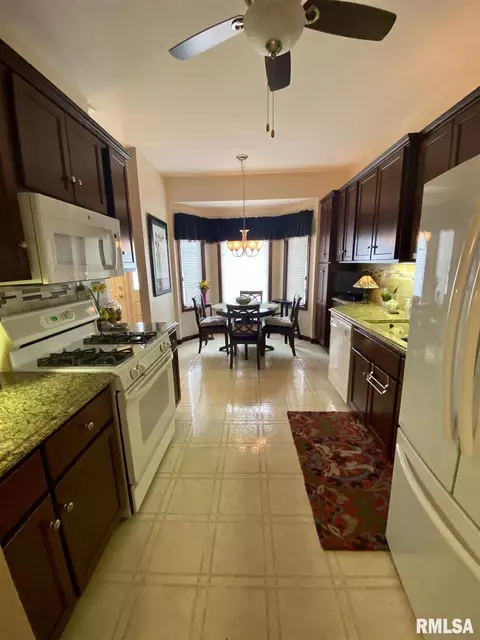 2006 Monteford Ct, Springfield, IL 62704 photo 10