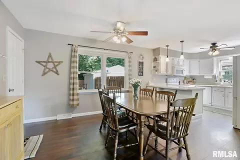 227 Nottingham Rd, Springfield, IL 62704 photo 9